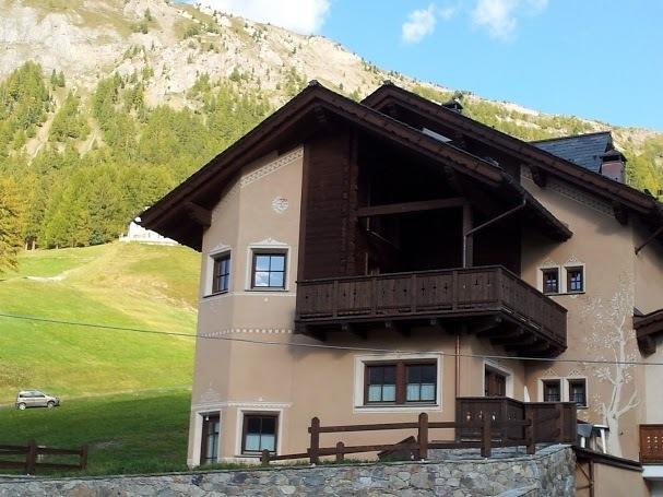 Chalet Rin da Pemont Livigno Esterno foto